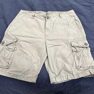 New never worn old navy Mens shorts size 36